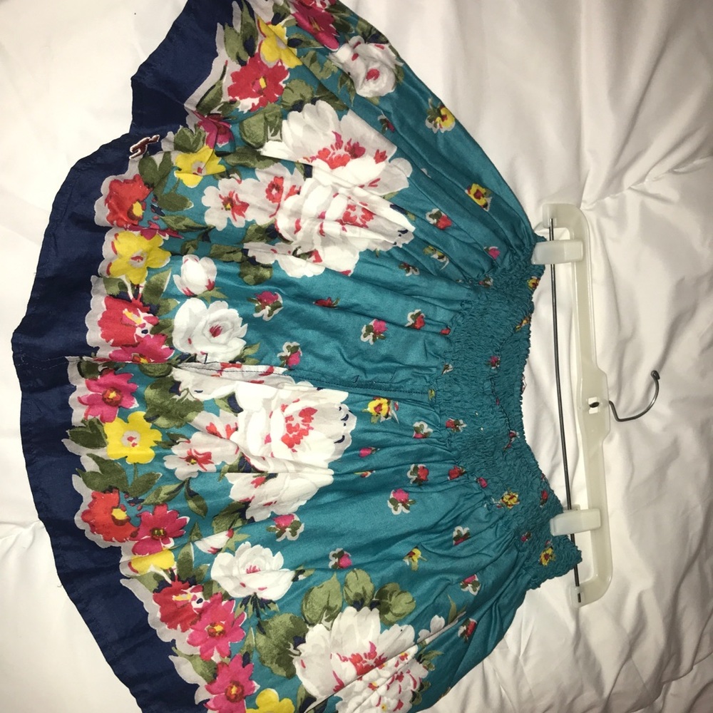 Hollister skirt